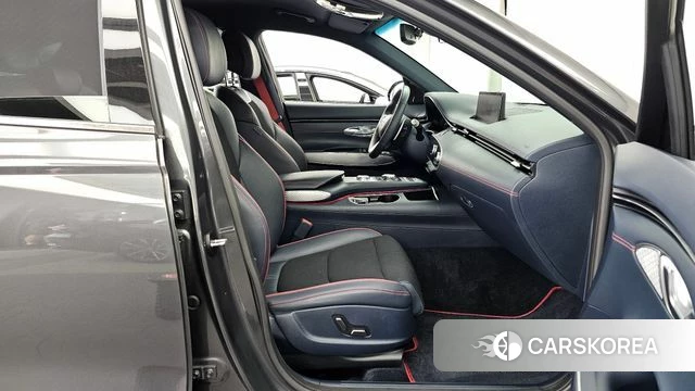 Genesis GV70 2022 Серый из Кореи, фото 2