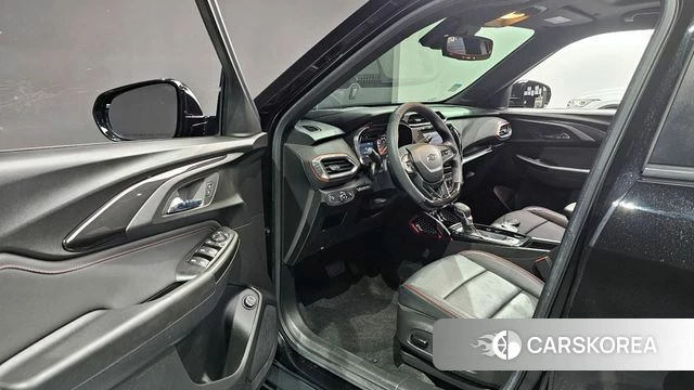 Chevrolet (GM Daewoo) Trailblazer 2021 Черный из Кореи, фото 2