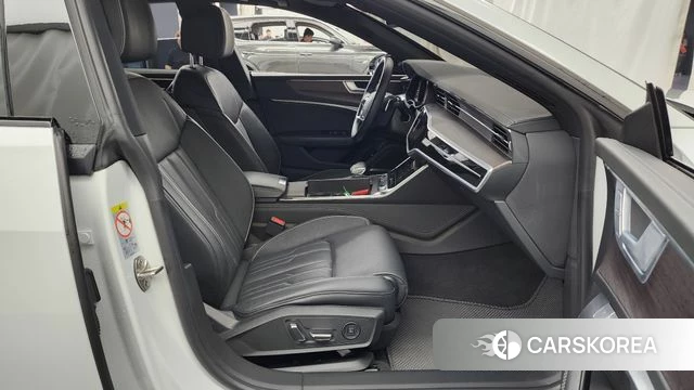 Audi A7 (4K) 2022 Белый из Кореи, фото 2