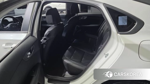 Kia Come New K3 2021 Белый из Кореи, фото 2