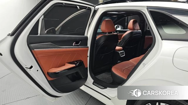 Kia The New K5 Hybrid 3rd generation 2025 Белый из Кореи, фото 2