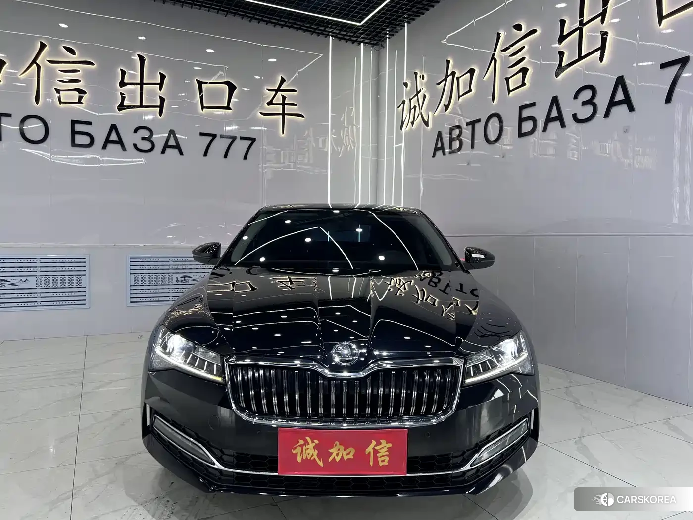 Skoda Superb 2022 Черный из Китая, фото 2