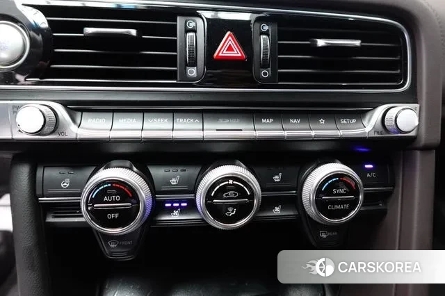 Genesis G70 2018 Серебряный из Кореи, фото 2