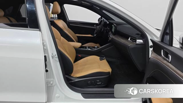 Kia K5 3rd generation 2022 Белый из Кореи, фото 2