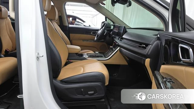 Kia Carnival 4th generation 2021 Белый из Кореи, фото 2