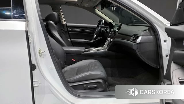 Honda Accord 10th Generation 2020 Белый из Кореи, фото 2