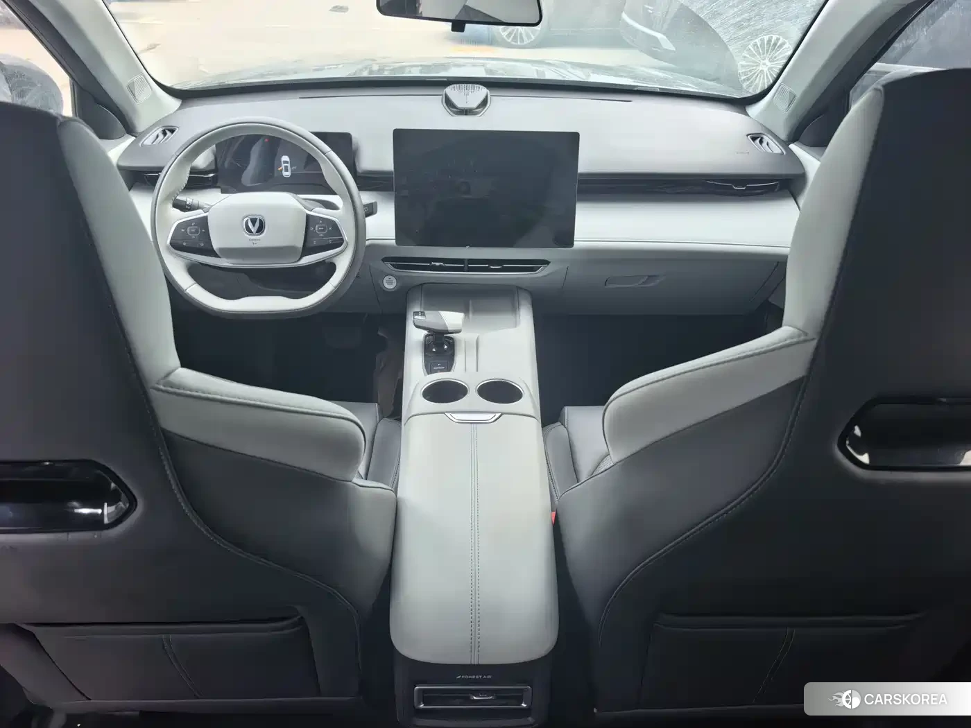 Chang'an Changan UNI-Z New Energy 2025 Silver/gray из Китая, фото 2