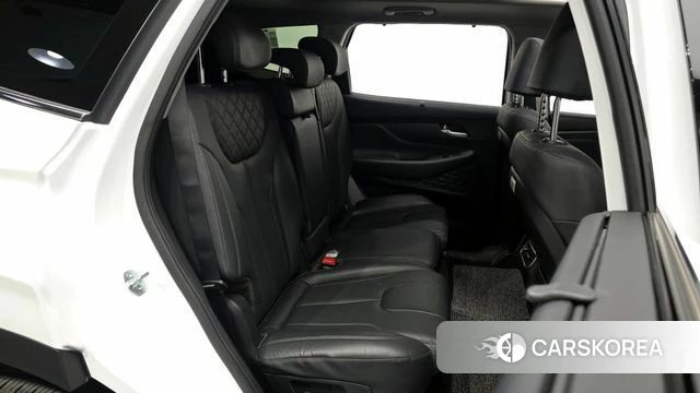 Hyundai The New Santa Fe 2023 Белый из Кореи, фото 2