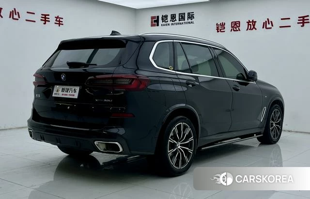 BMW X5 2023 Черный из Китая, фото 2