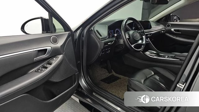 Hyundai Sonata (DN8) 2021 Серый из Кореи, фото 2