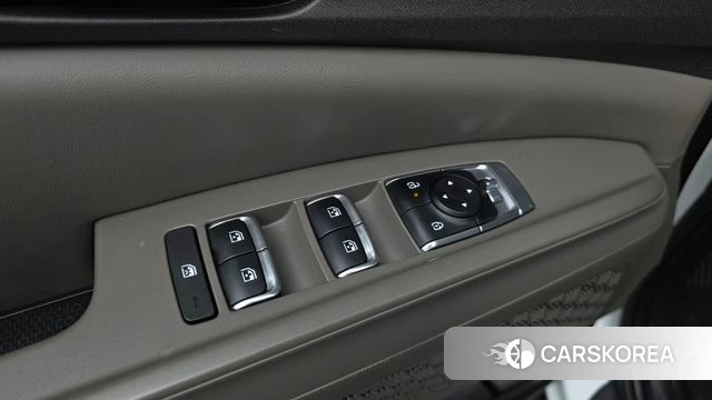 Kia The New Carnival 4th Generation 2025 Белый из Кореи, фото 2
