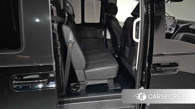 Hyundai Staria 2025 Черный из Кореи, фото 2