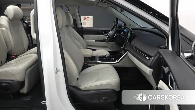 Kia Carnival 4th generation 2022 Белый из Кореи, фото 2