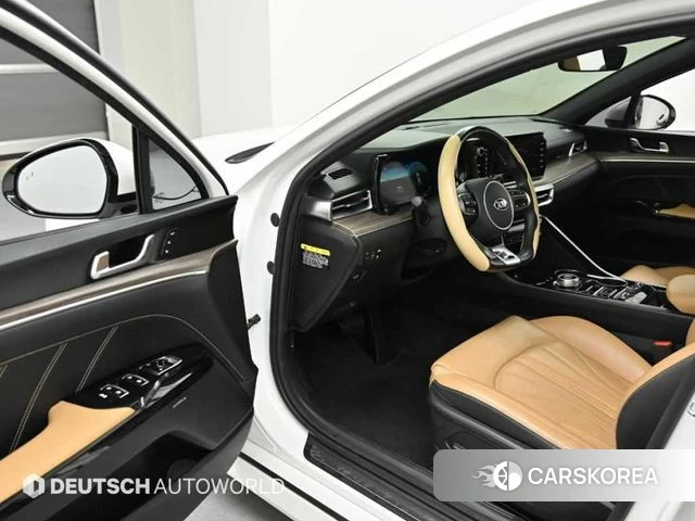 Kia K5 3rd generation 2019 Белый из Кореи, фото 2