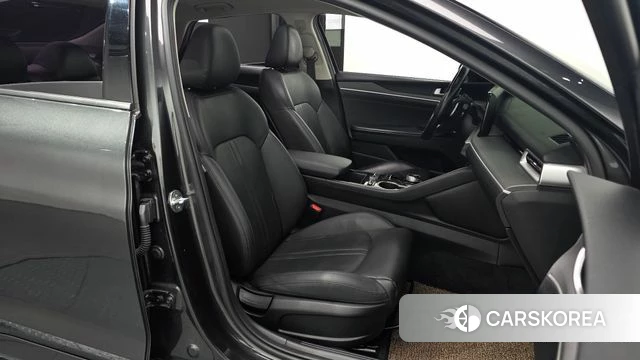 Kia K5 3rd generation 2020 Серый из Кореи, фото 2