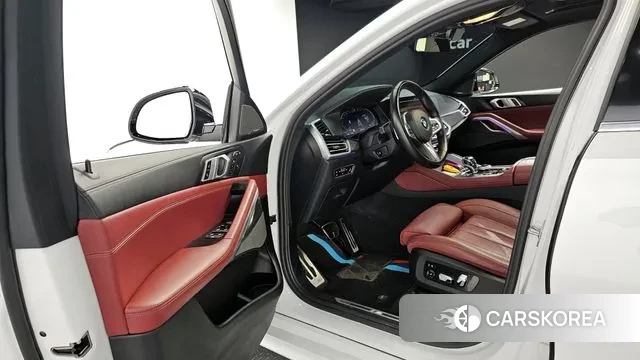 BMW X6 (G06) 2021 Белый из Кореи, фото 2