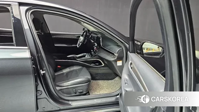 Hyundai The New Grandeur IG Hybrid 2022 Серый из Кореи, фото 2