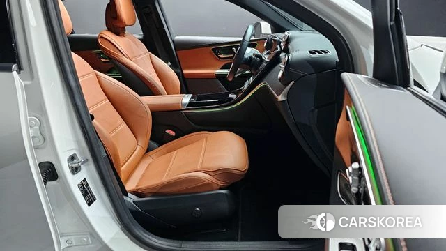 Mercedes-Benz GLC-Class X254 2024 Белый из Кореи, фото 2