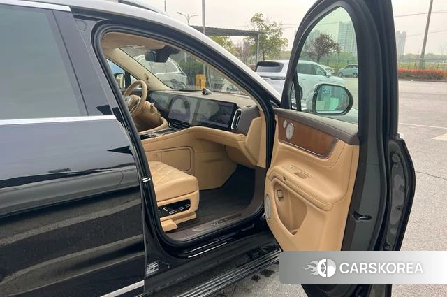 AITO Ask the world M9 2025 Черный из Китая, фото 2