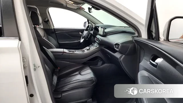 Hyundai The New Santa Fe 2022 Белый из Кореи, фото 2