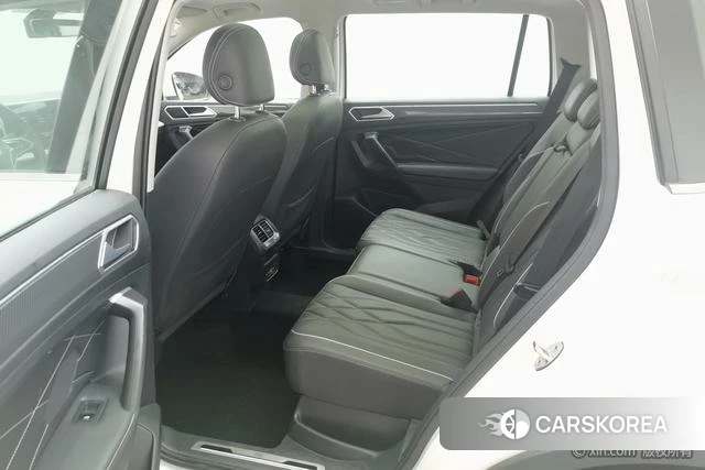 Volkswagen Tiguan L 2022 Белый из Китая, фото 2
