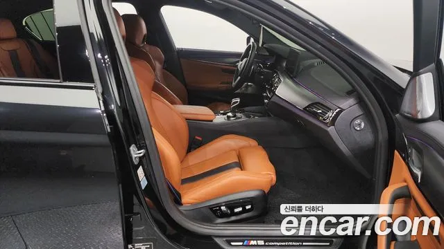 BMW M5 (F90) 2022 Черный из Кореи, фото 2
