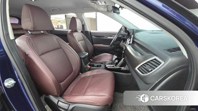 Kia Seltos 2020 Синий из Кореи, фото 2