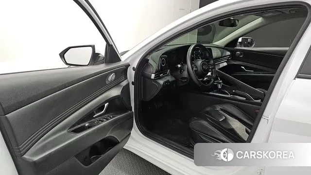 Hyundai Avante (CN7) 2021 Белый из Кореи, фото 2