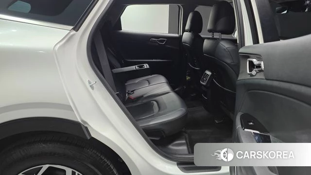 Kia Sportage 5th Generation 2022 Белый из Кореи, фото 2