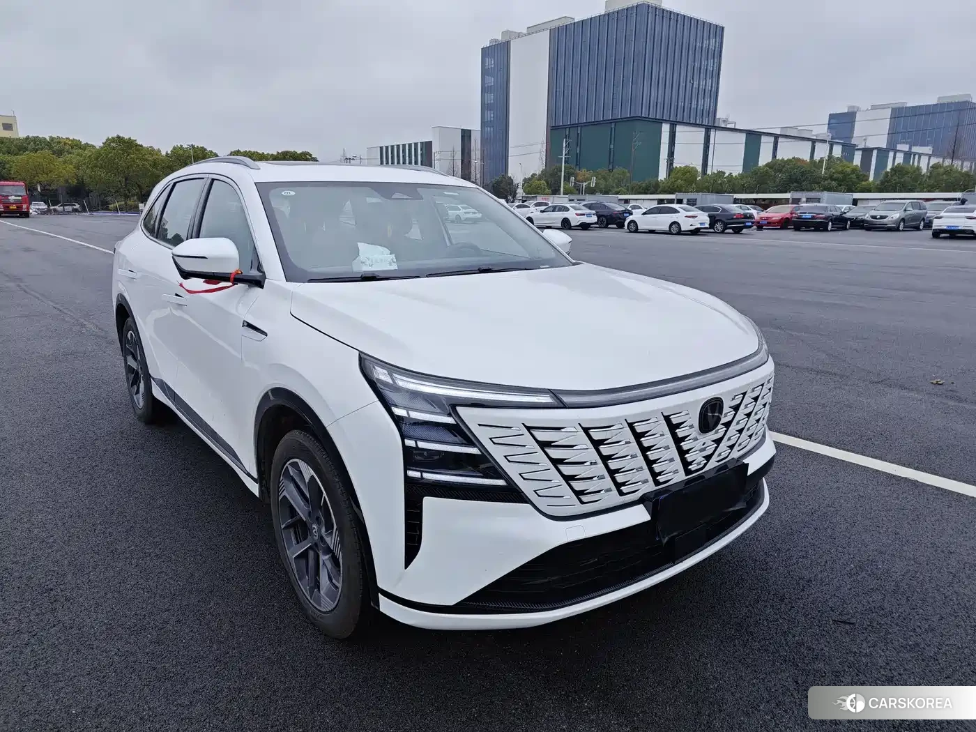 Chang'an Changan CS75PLUS 2025 Белый из Китая, фото 2