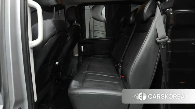 Hyundai Staria 2021 Серебряный из Кореи, фото 2
