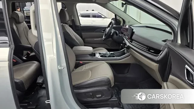 Kia The New Carnival 4th Generation 2024 Серебряный из Кореи, фото 2