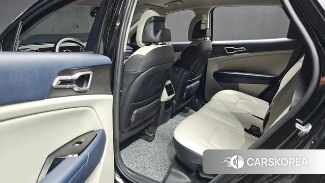 Kia Sportage 5th Generation 2021 Черный из Кореи, фото 2