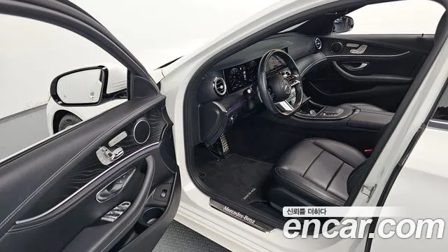 Mercedes-Benz E-Class W213 2020 Белый из Кореи, фото 2