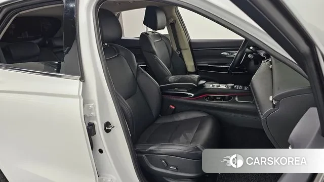 Genesis GV70 2021 Белый из Кореи, фото 2