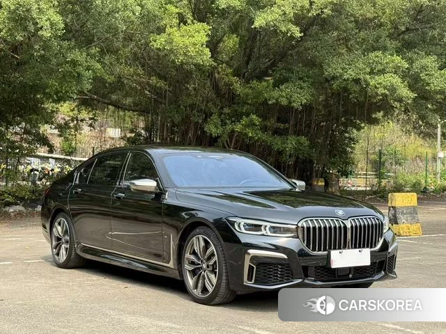 BMW 7 series 2021 Черный из Китая, фото 2