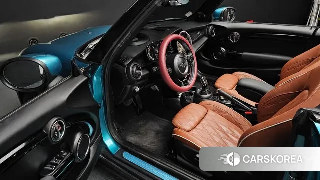 Mini Cooper Convertible 2020 Синий из Кореи, фото 2