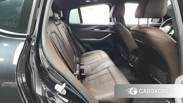 BMW X4 (G02) 2023 Черный из Кореи, фото 2