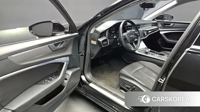 Audi A6 (C8) 2021 Черный из Кореи, фото 2