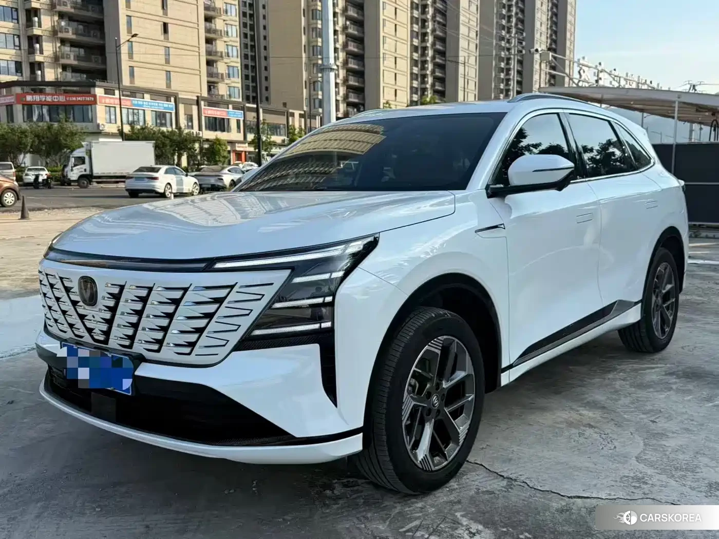 Chang'an CS75PLUS 2025 Белый из Китая, фото 2