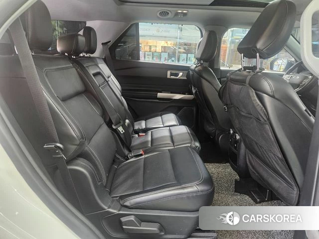 Ford Explorer 6th Generation 2020 Белый из Кореи, фото 2