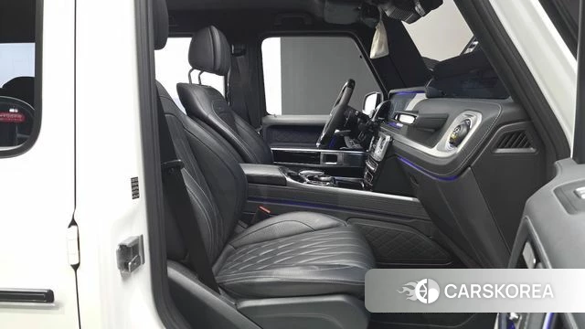 Mercedes-Benz G-Class W463b 2021 Белый из Кореи, фото 2