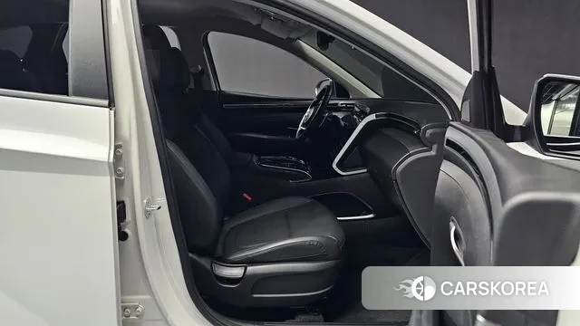 Hyundai The New Tucson (NX4) 2023 Белый из Кореи, фото 2