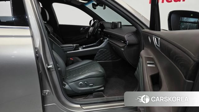 Genesis GV80 2020 Песочный из Кореи, фото 2