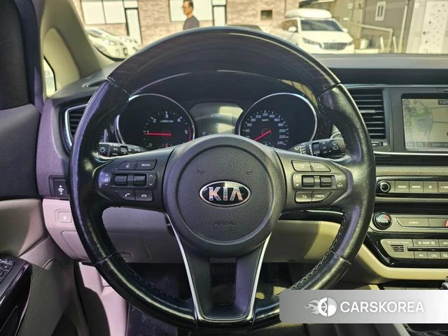 Kia The New Carnival 2019 Белый из Кореи, фото 2