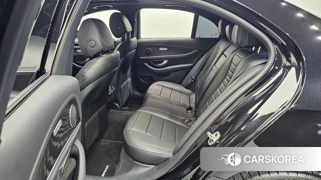 Mercedes-Benz E-Class W213 2021 Черный из Кореи, фото 2