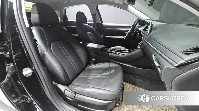 Hyundai Sonata (DN8) 2020 Черный из Кореи, фото 2