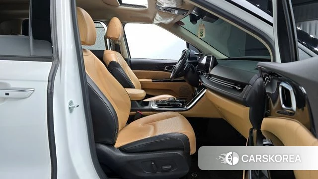 Kia Carnival 4th generation 2021 Белый из Кореи, фото 2