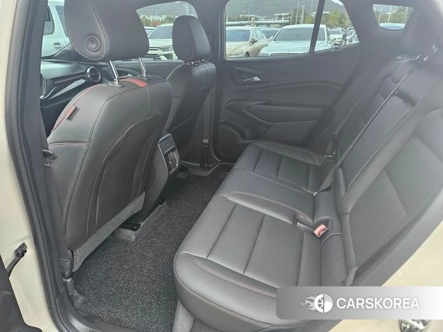Chevrolet (GM Daewoo) Trax Crossover 2026 Жемчужный цвет из Кореи, фото 2