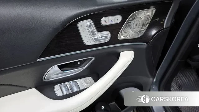 Mercedes-Benz GLE-Class W167 2022 Серебристо-серый из Кореи, фото 2